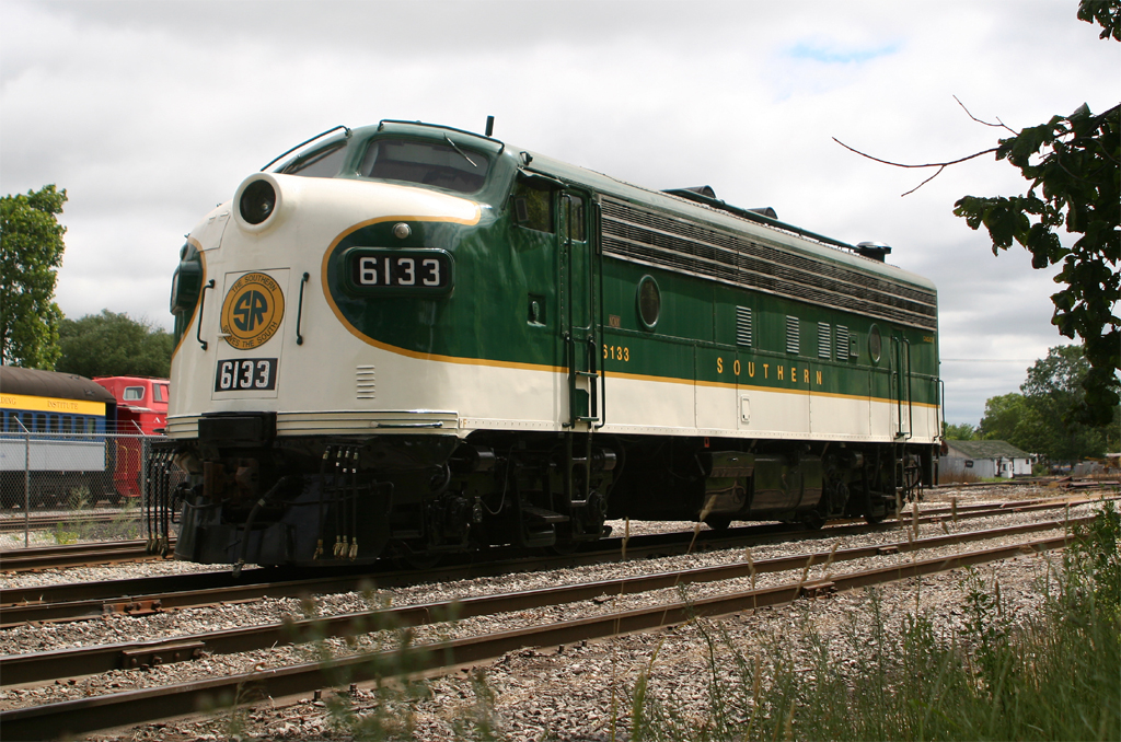 Southern 6133
Just arrived at Owosso. 7/7/09
